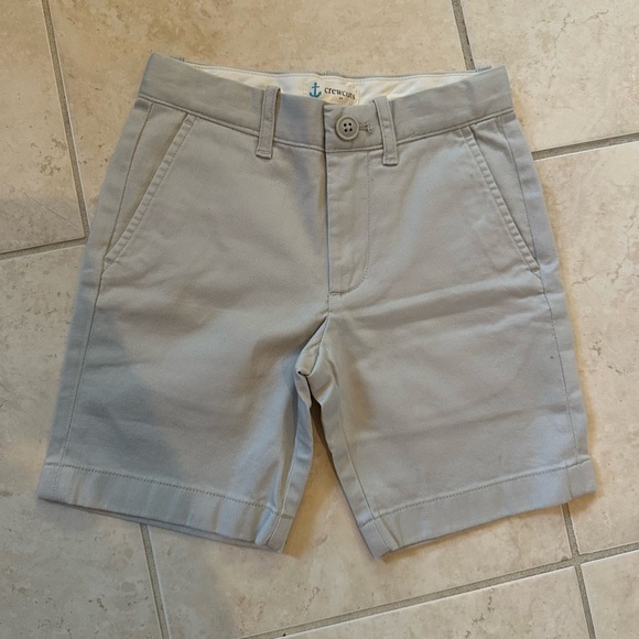 J. Crew Crewcuts Kids Khaki Tan and Navy Shorts Set - Picture 5 of 6